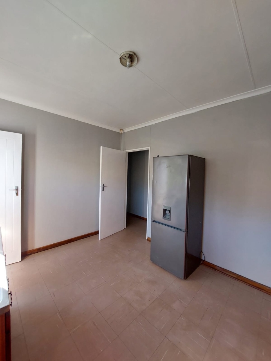 To Let 3 Bedroom Property for Rent in Dana Bay Western Cape